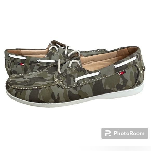 Phat Farm Other - Phat Classic Mens Camo Deck/Boat Shoes Size 13